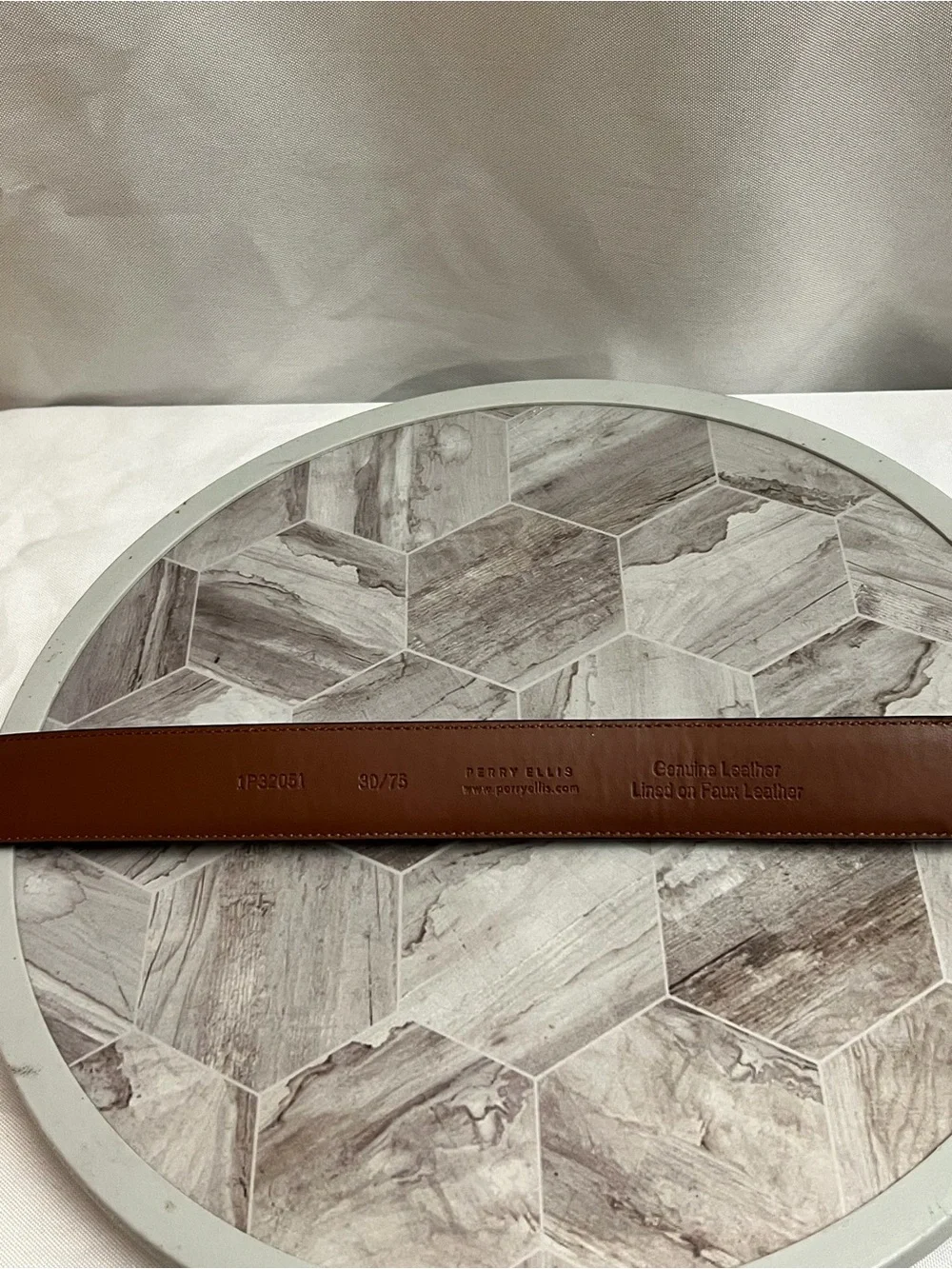 Perry Ellis Portfolio Black Genuine Leather Belt Size 30/75 NWT